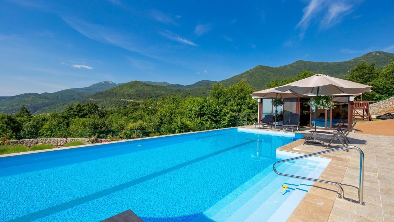 Apartments Villa Bv Opatija Extérieur photo