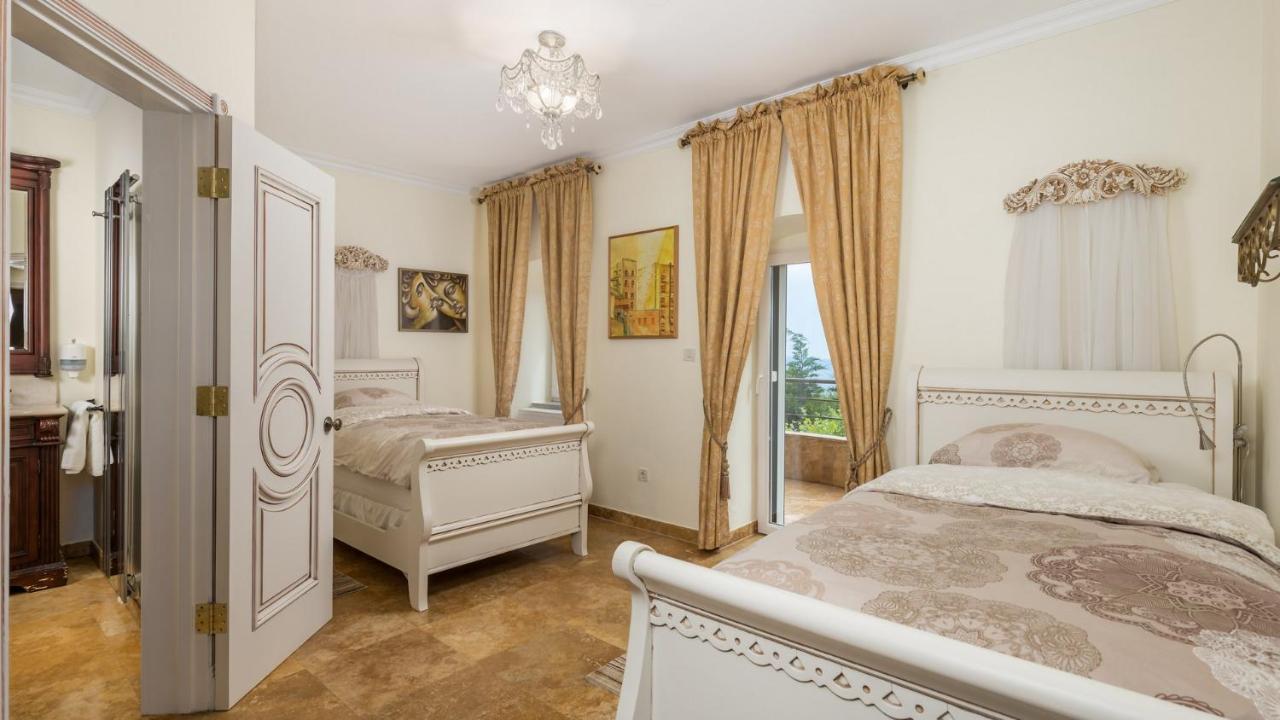 Apartments Villa Bv Opatija Extérieur photo